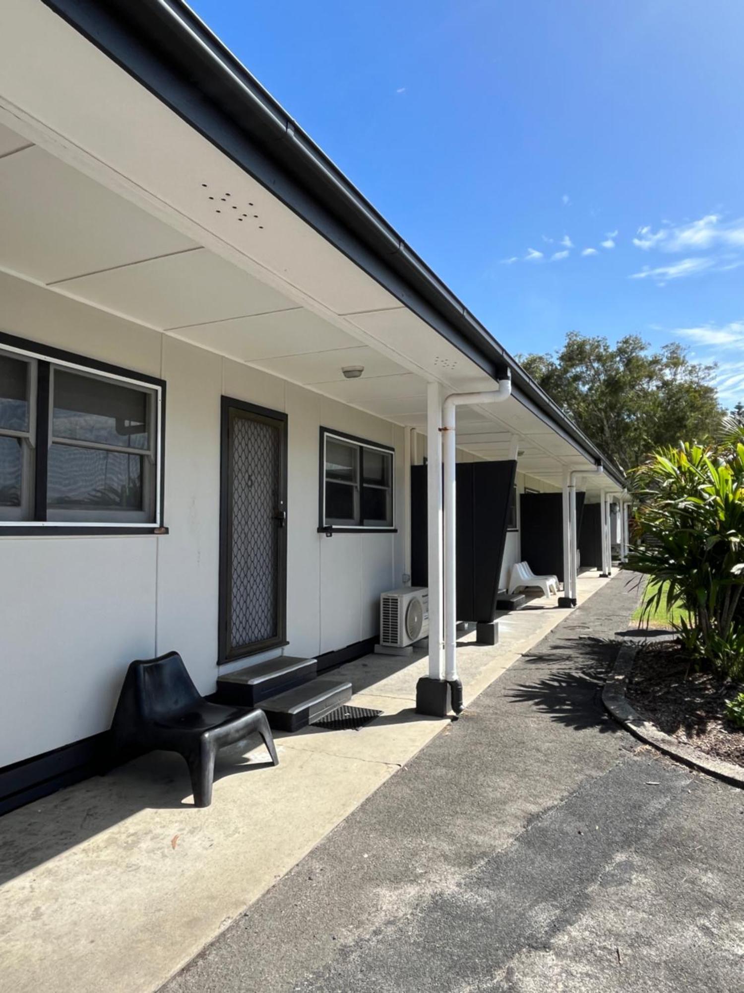 Shelly Beach Holiday Park Entrance Exterior foto